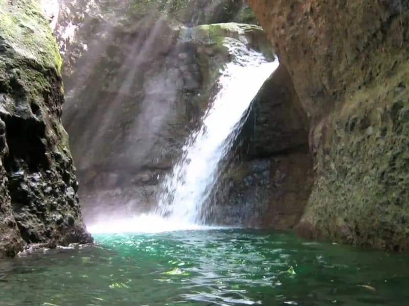 Dernier Falls