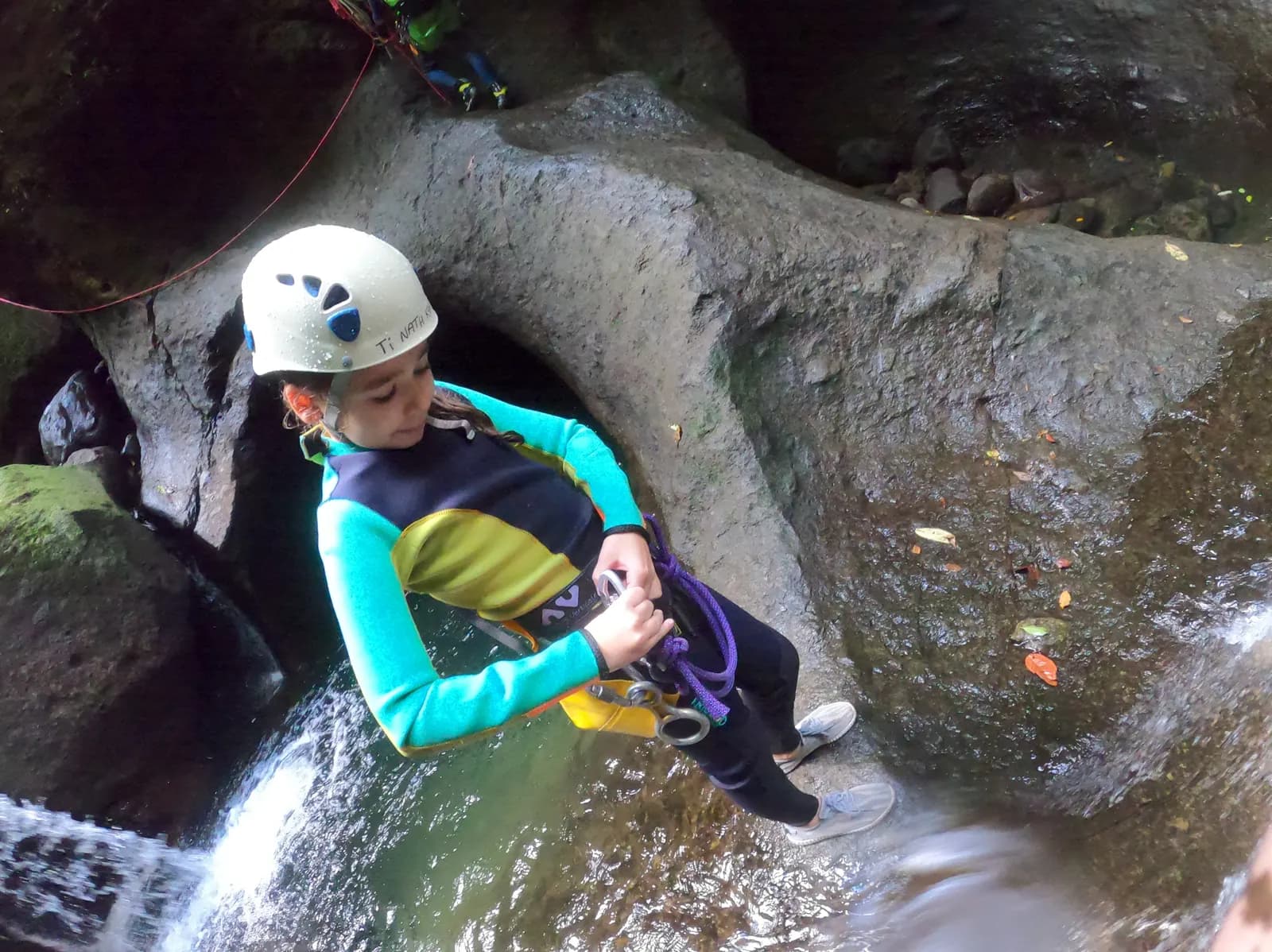 Canyoning experience, 7 secret waterfalls photo 5