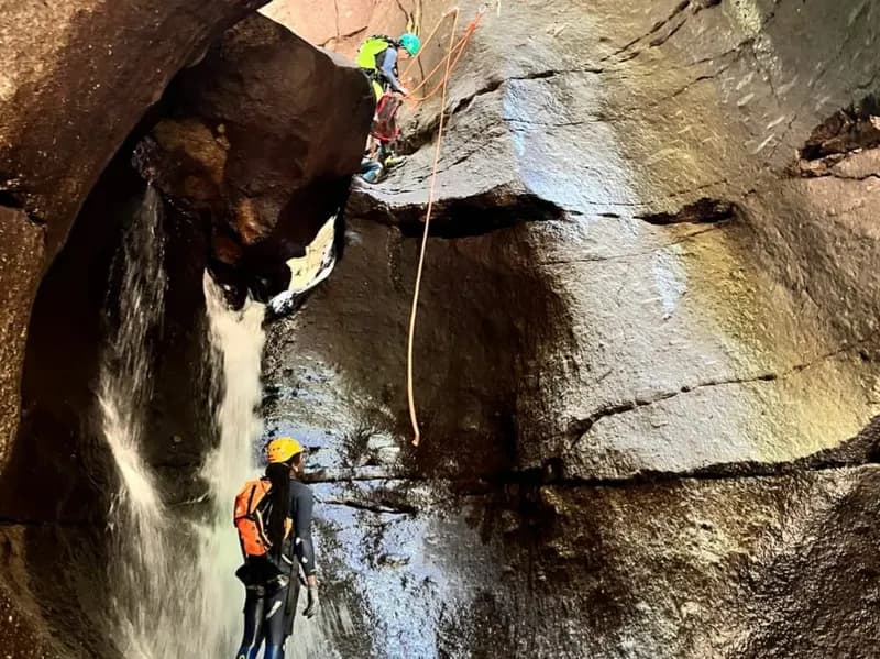 Canyoning experience, 7 secret waterfalls photo 8