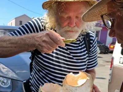 Roseau Authentique – Urban and Cultural Walking Tour photo 3
